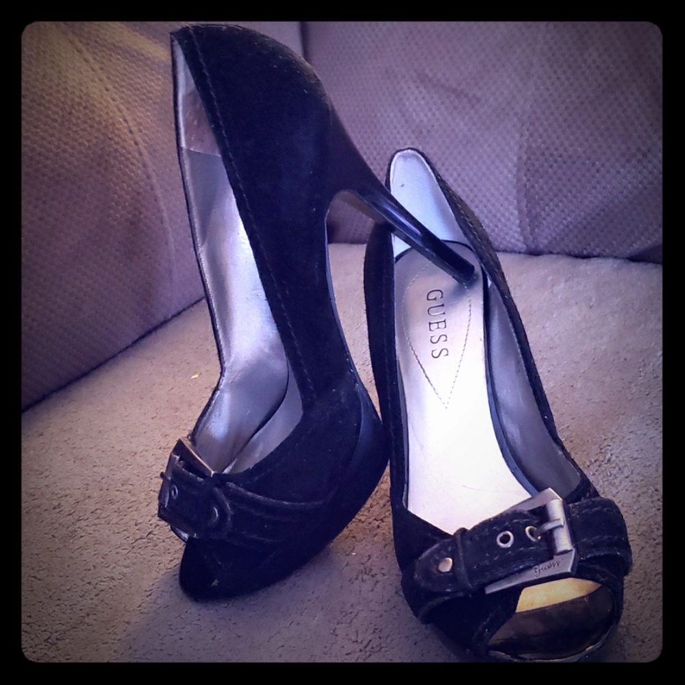 Guess Black Leather Peep toe Pumps
